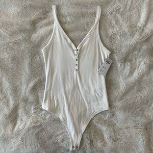 Abercrombie & Fitch V-Neck Tank Bodysuit